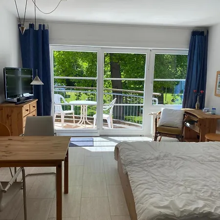 Ferienapartment Ostseeblick, Ruhig Im Wald Gelegen, Kostenfreier Parkplatz, Ideal Fuer Fahrradtouren
